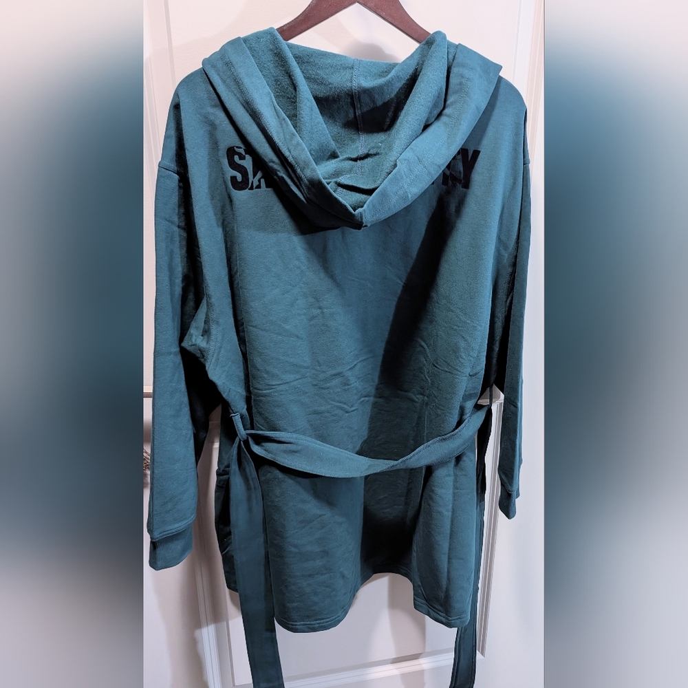 NWT!! Forever Savage Showgirl Short Robe S/XS - Picture 6 of 7
